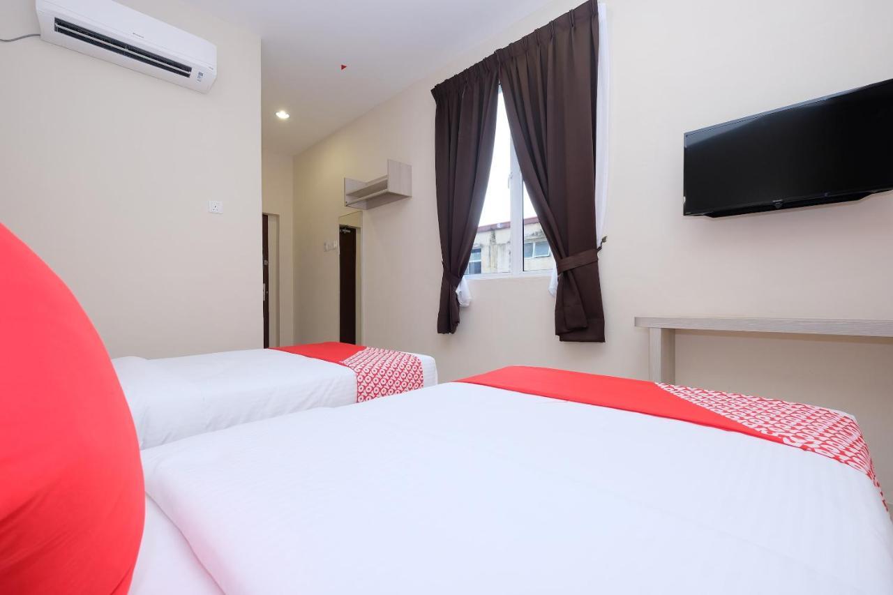 Super Oyo 43935 Mancalin Hotel Kuantan Exterior foto