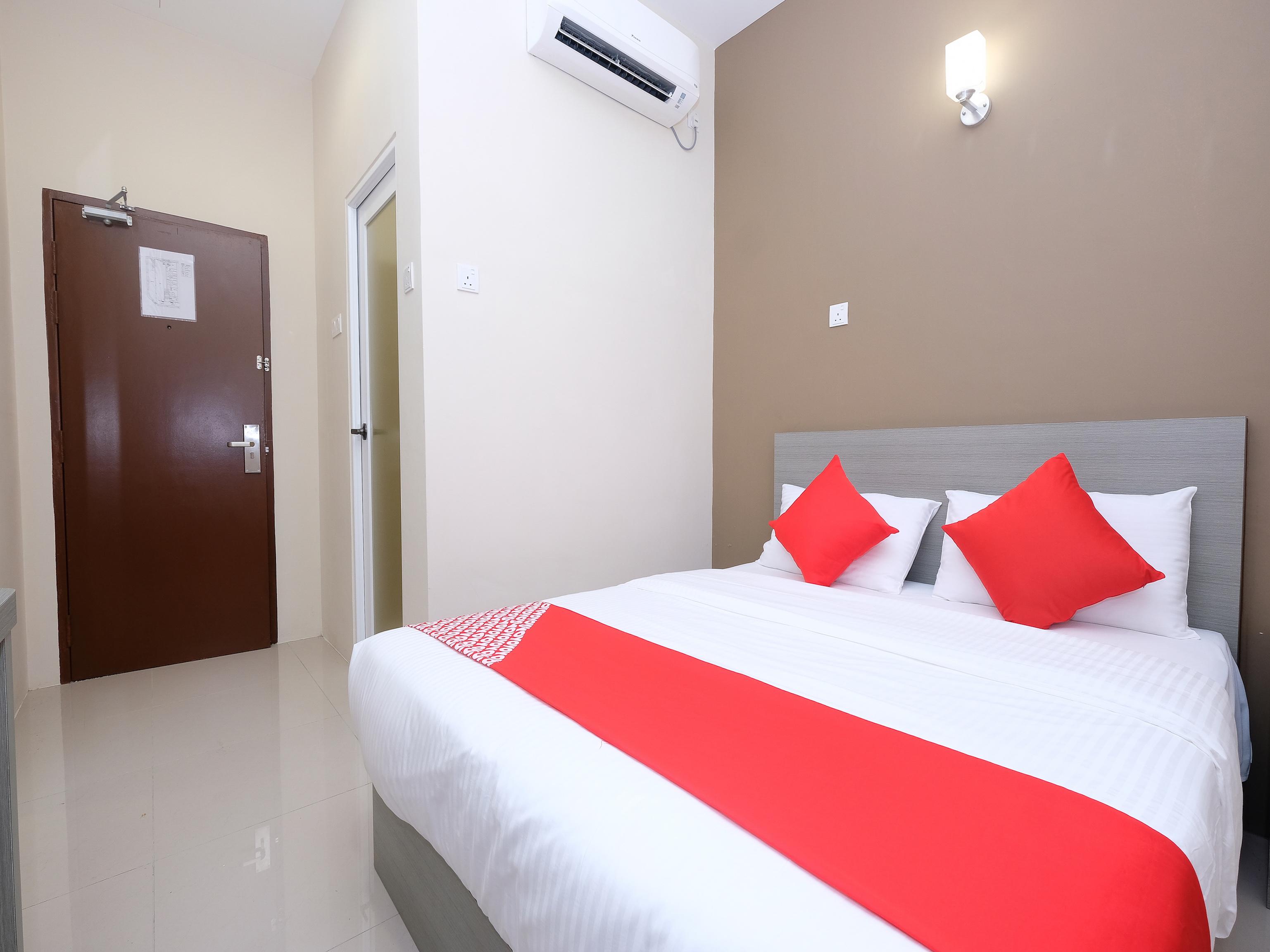 Super Oyo 43935 Mancalin Hotel Kuantan Exterior foto