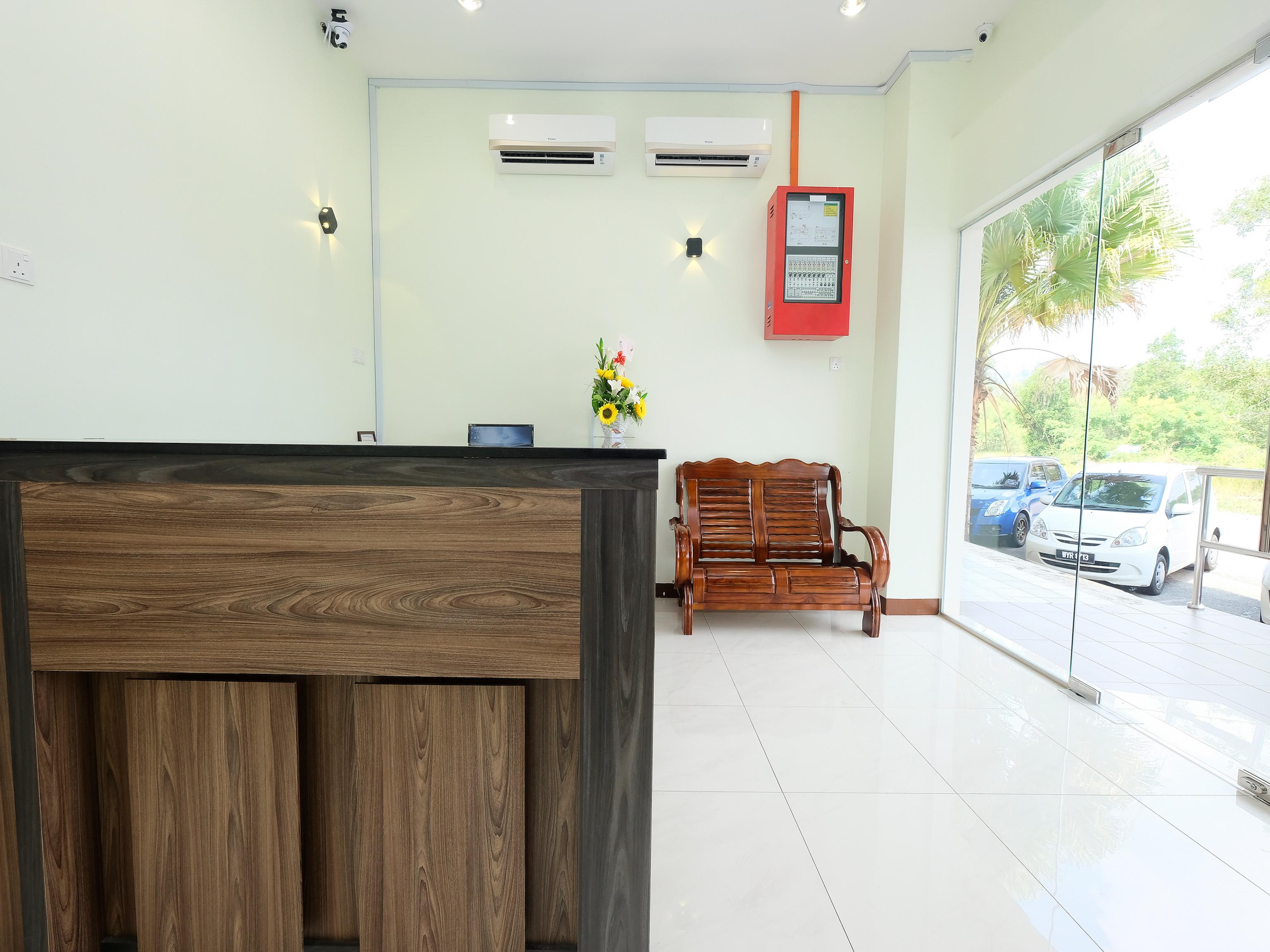 Super Oyo 43935 Mancalin Hotel Kuantan Exterior foto